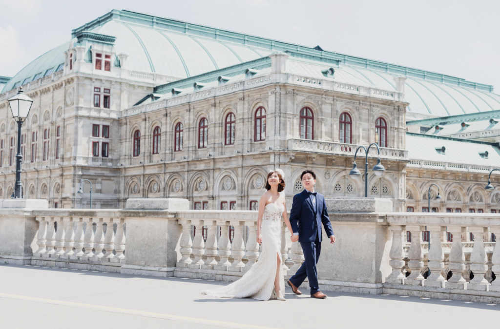 A Chic City Elopement in the Heart of Vienna